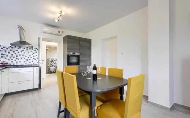Apartments Antica - Edita