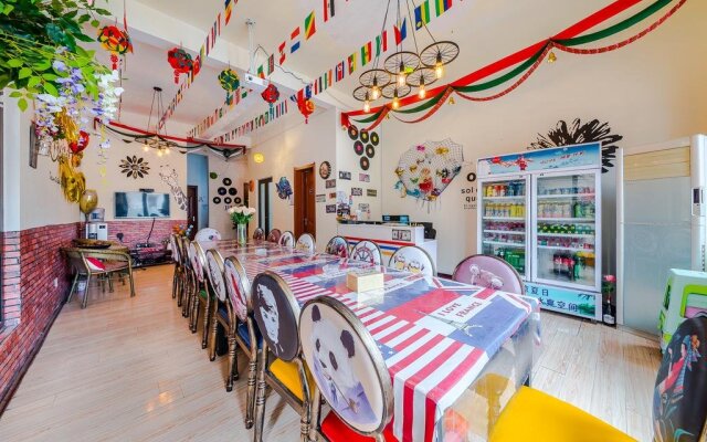 Qingdao Beach Youth Hostel