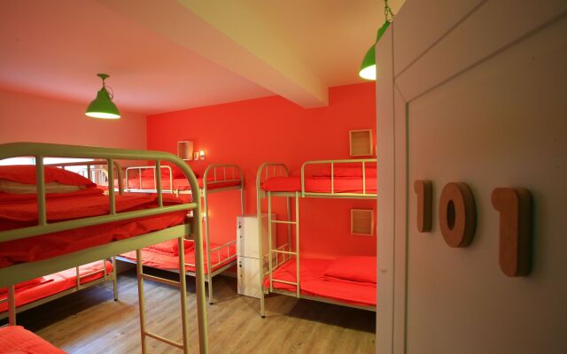 Sum Guest House Jeju Airport - Hostel