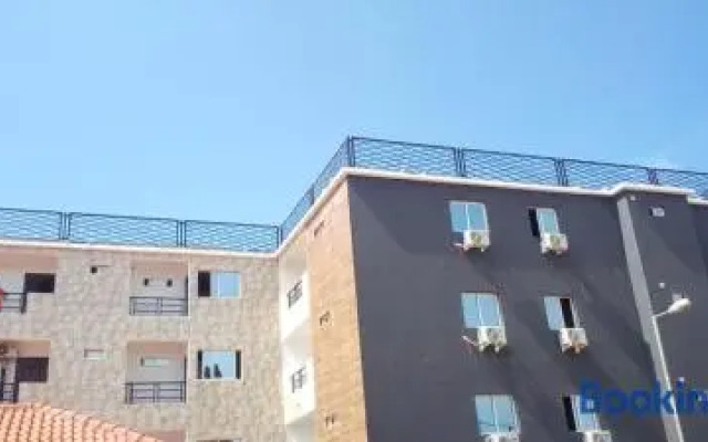 28A, Apt#13 Lumir Apartamentos. Encantador Parque Incl.