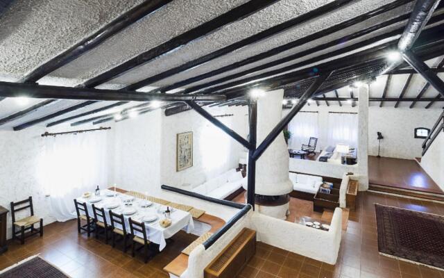 Exclusive seafront villa with private pool-VILLA LUNA BLU