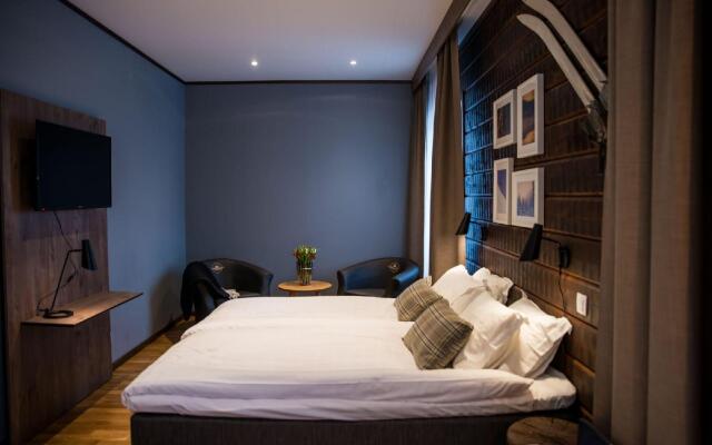 Mountain Lodge