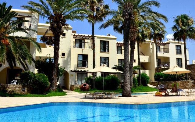 Panareti Paphos Resort
