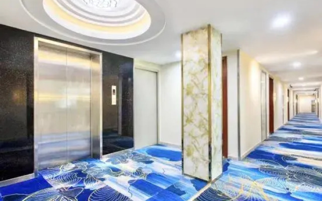 Ruxing Family Business Hotel