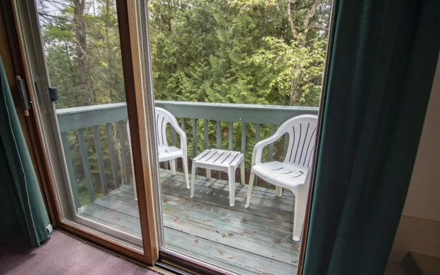 Ridges Inn & Suites