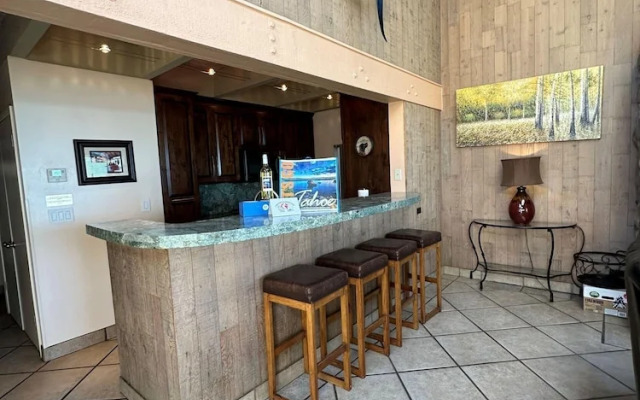 Llc1236 - Lakeside Landing 4 Bedroom Condo