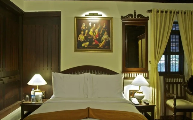 Vasundhara Sarovar Premiere