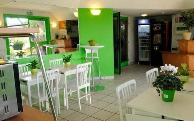 Lemon Hotel Chanteloup-les-Vignes
