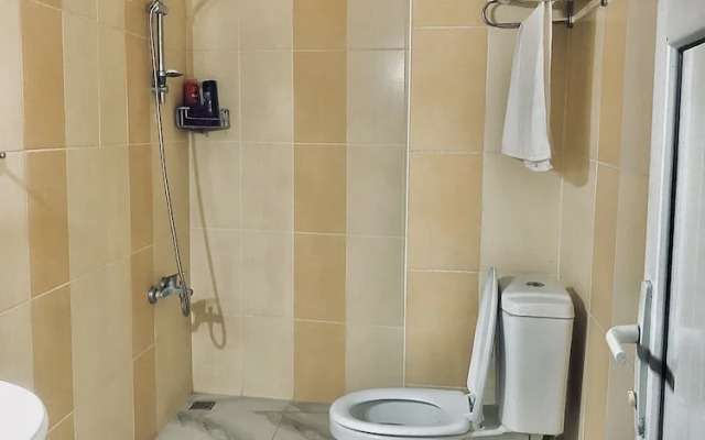 Otel Yaşar