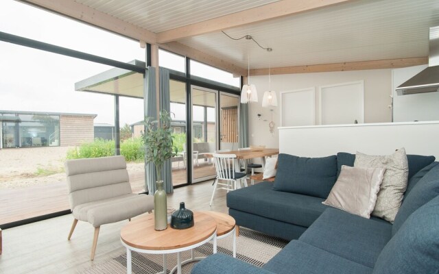 Great Lodge with Microwave Oven near Beach