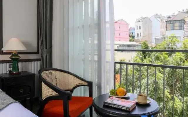 Artis Hotel Dalat