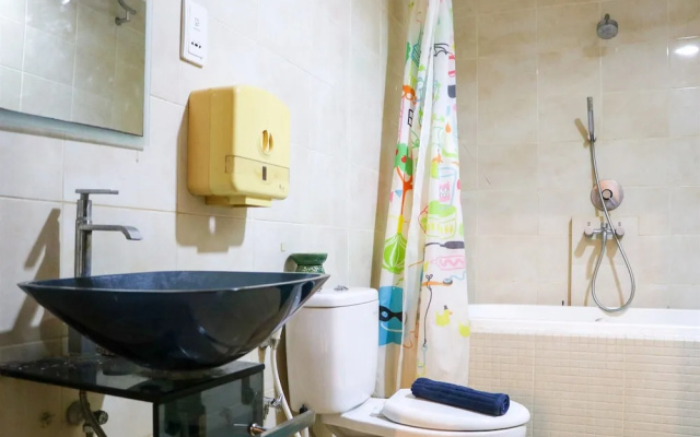 Gorgeous And Homey 2Br Essence Dharmawangsa Apartment