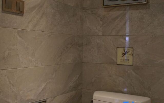 Yujiang Hotel