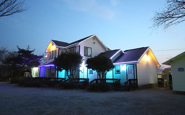 Taean Albatross Pension