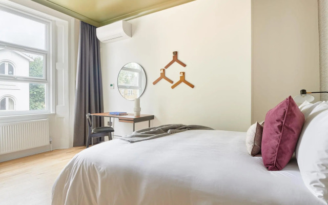 Corner House Hotel