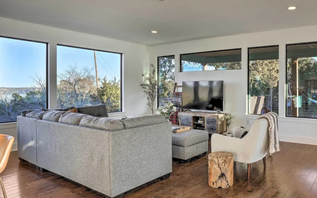 Modern 'lakeview Hilltop Retreat' w/ Game Garage!