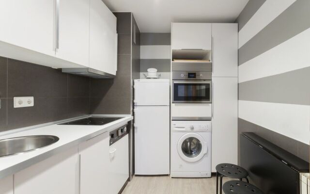 Forever Young Apartments Plaza España IV