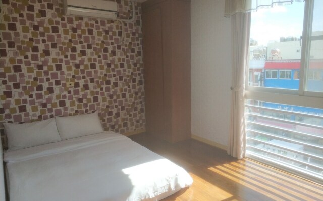 Kenting Ark Hotel