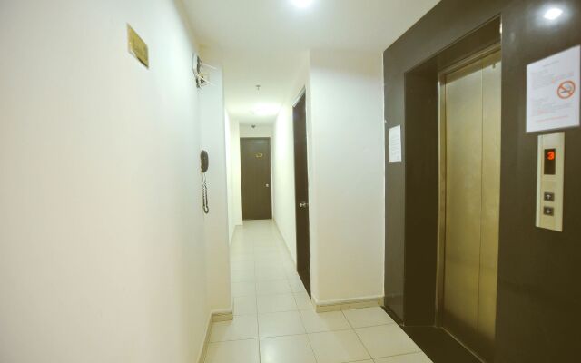 Centana Saigon Hotel