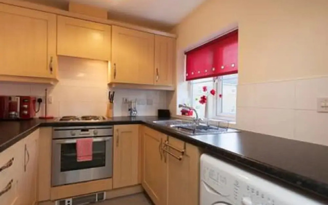 Malsbury Avenue Apartment
