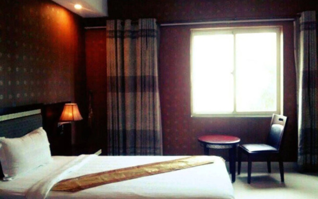 One World Hotel