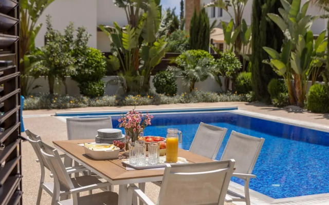 Ayia Napa Luxury Seaside Villa Ionion H15