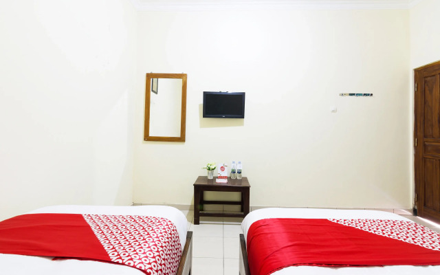 OYO 1338 Hotel Sartika