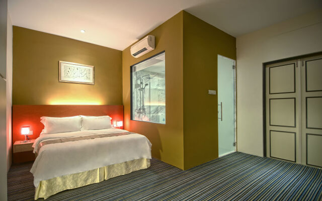 Raintr33 Hotel Singapore