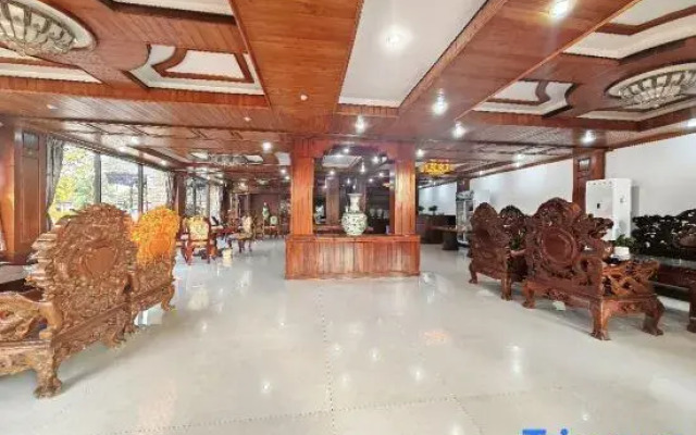 Wuzhou Hotel