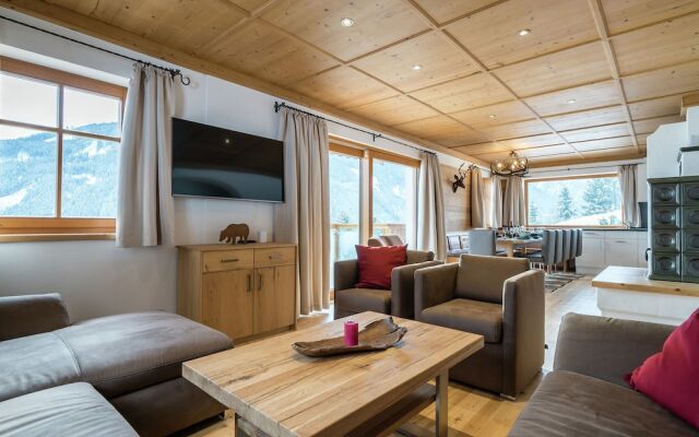 Wooden Chalet in Salzburg With Terrace
