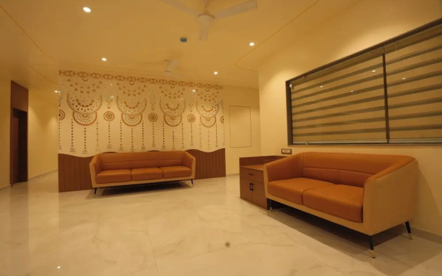 StayGuru The Canyon Inn