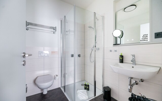 Limehome Bremerhaven Kantstraße