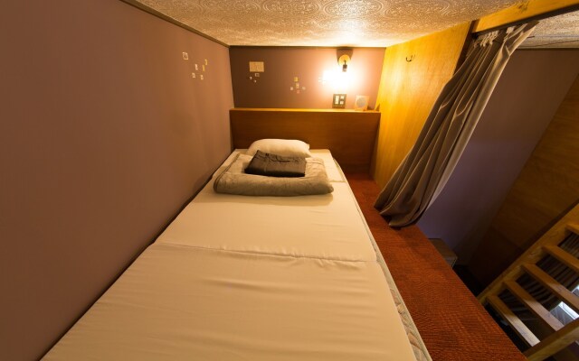 Little Barrel Guest House - Hostel