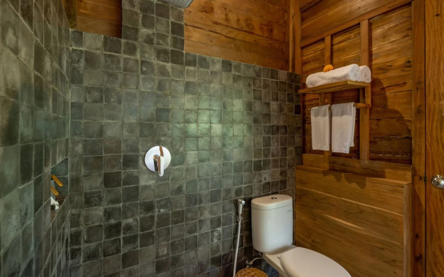Rumah Kayu Resort