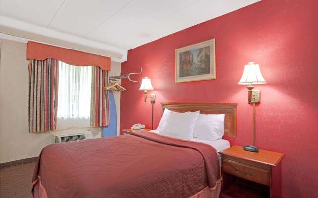Travelodge by Wyndham Parsippany