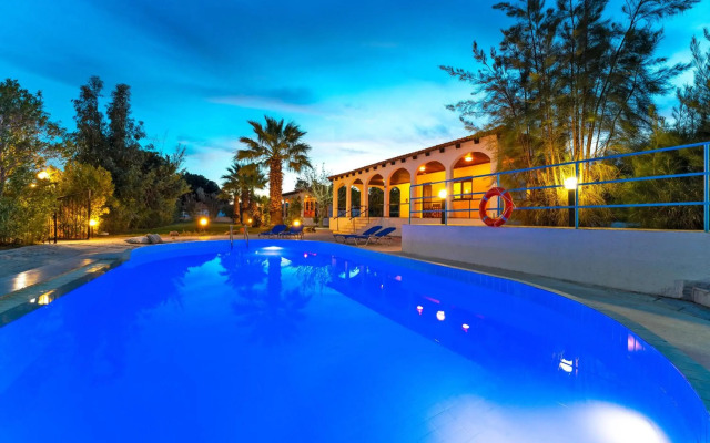 Minas Villa