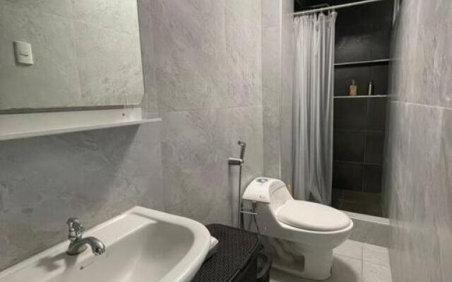 Hermosa suite cerca al malecón
