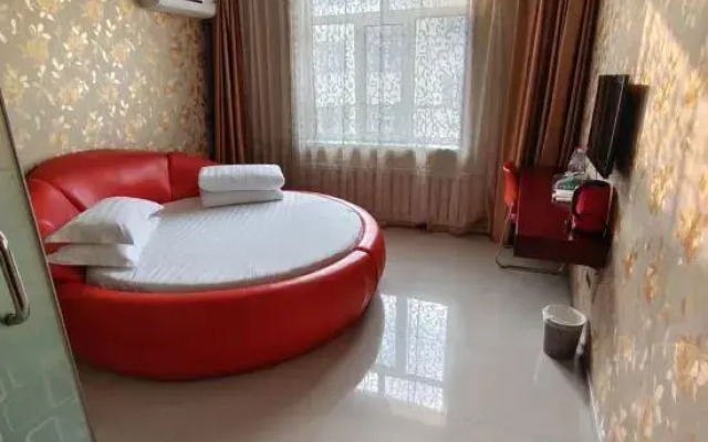 Mudanjiang F3 Business Fashion Hotel