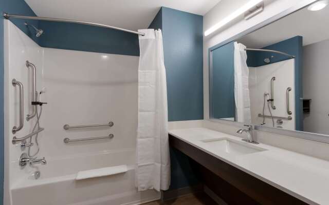 Woodspring Suites Chandler Airport