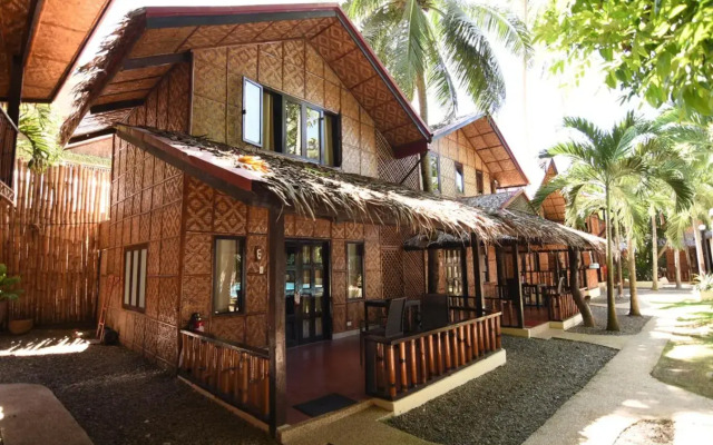 Pyramid Resort