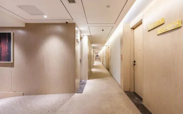 Lishe International Apartment (Shanghai Huaihai Middle Road)