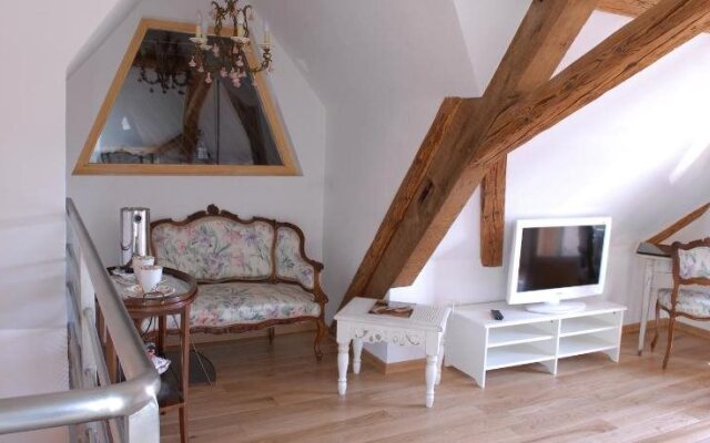 La Cour de Lise