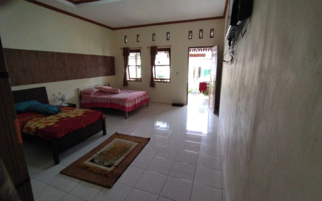 Borobudur Kampung Homestay - Markoni