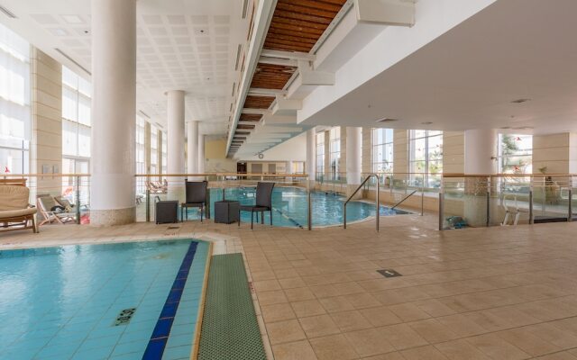 High Class Condo at Marina by FeelHome