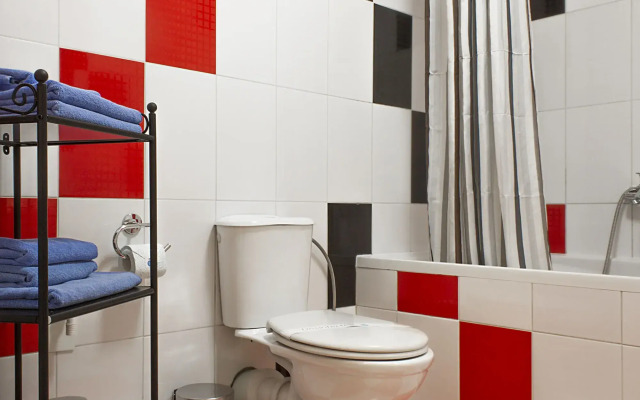 Royal Court Apartments