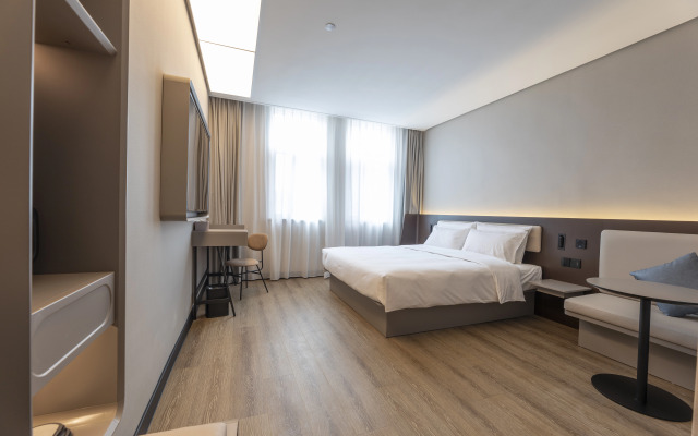 HanTing Hotel (Tongcheng Jingkaiqu)
