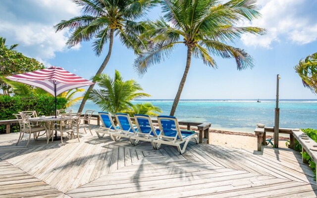 Caribbean Paradise By Cayman Villas