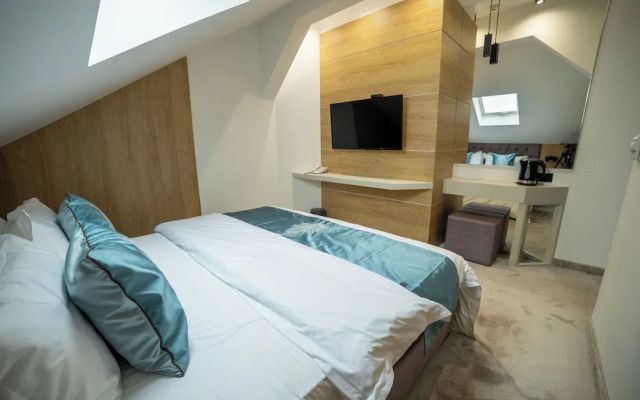 Luxury Hotel King Bo