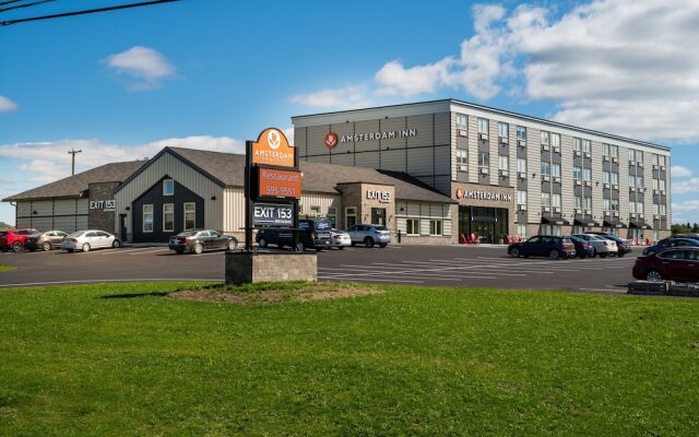 Amsterdam Inn & Suites Florenceville-Bristol