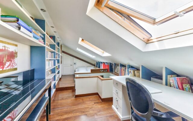 Appartement de charme-Eperon